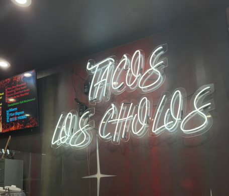 Tacos Los Cholos